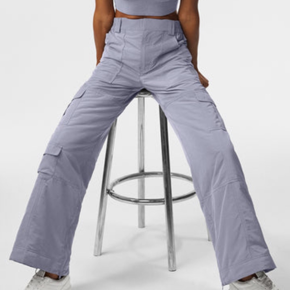 ALO YOGA Ski-Moto High waisted puffer pant FOG